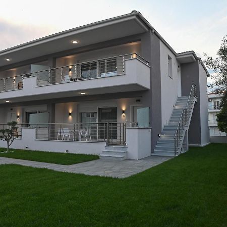 Faidra Apartments Néa Péramos 外观 照片