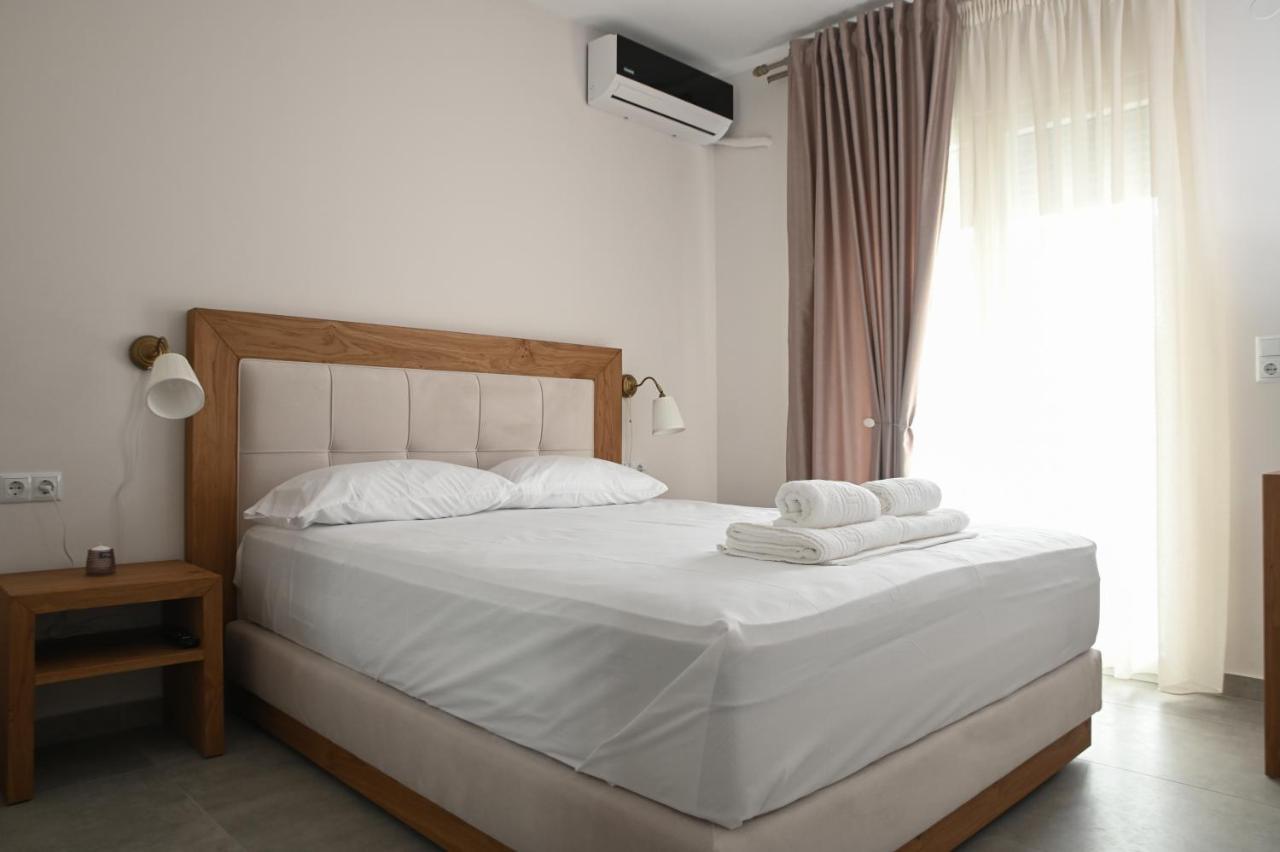Faidra Apartments Néa Péramos 外观 照片