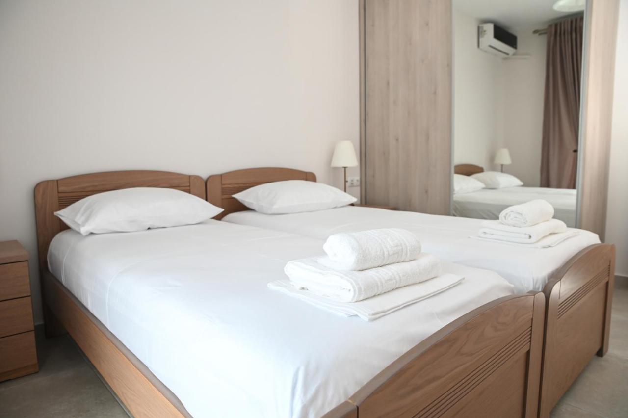Faidra Apartments Néa Péramos 外观 照片