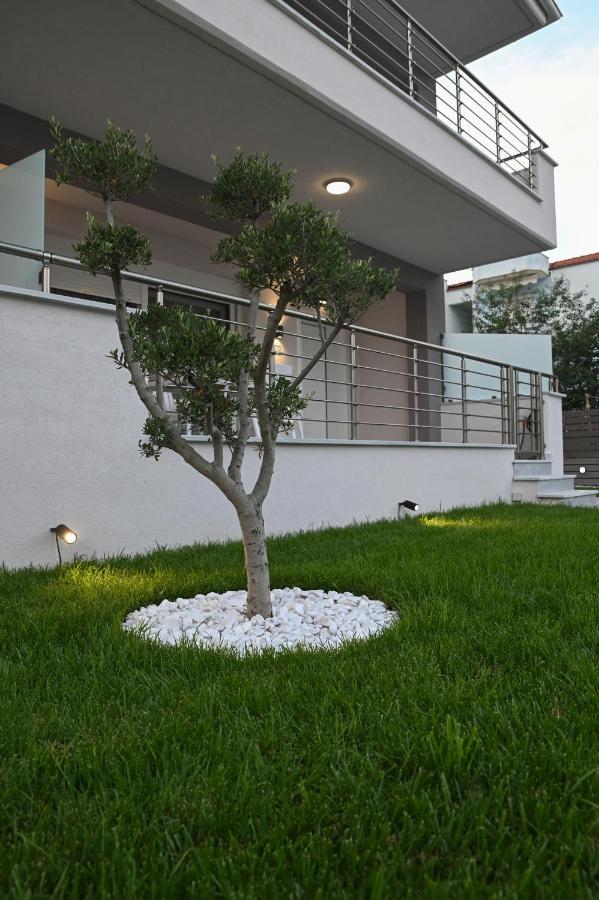 Faidra Apartments Néa Péramos 外观 照片